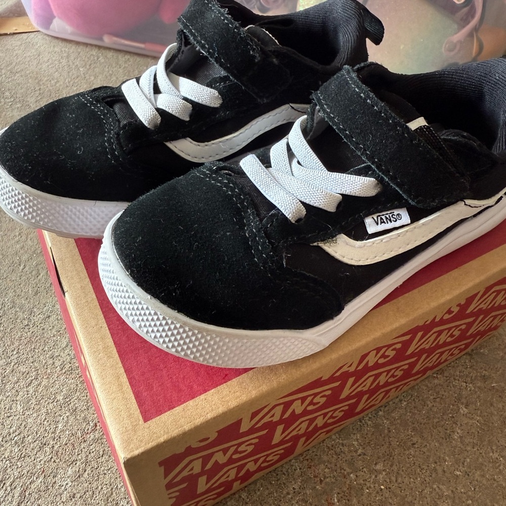 Vans Toddler Ultra Range Size 9